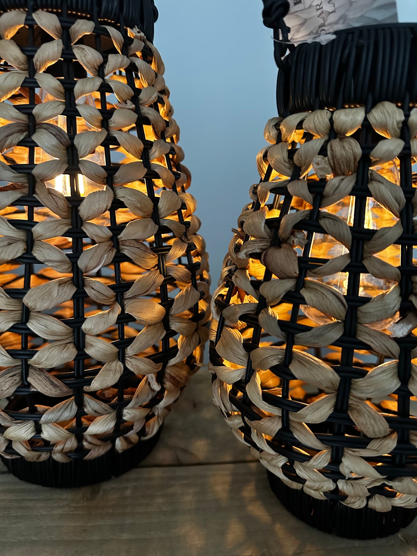 Set of 2 Versatile Outdoor Solar Lantern Lights