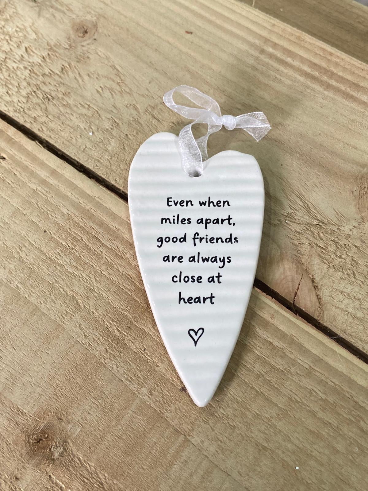 Ceramic Heart Plaque - 'Friends are always close at heart'
